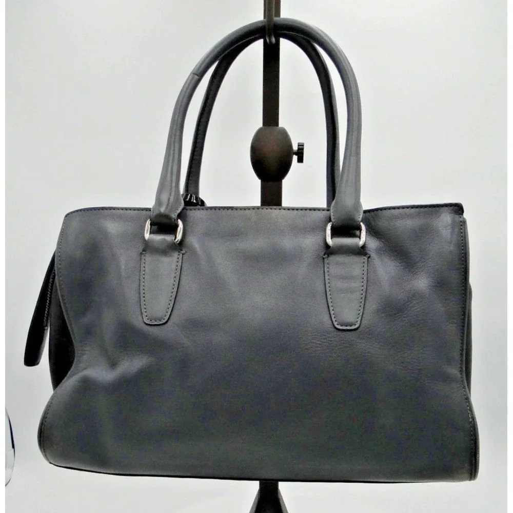 Coach Legacy Embossed‎ Leather Chelsea Handbag 25828 Gray Black Carryall Quilted